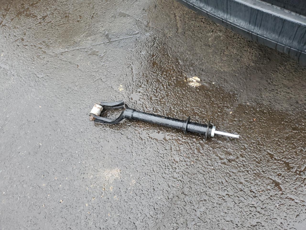 2011 Jeep Grand Cherokee - Image 13