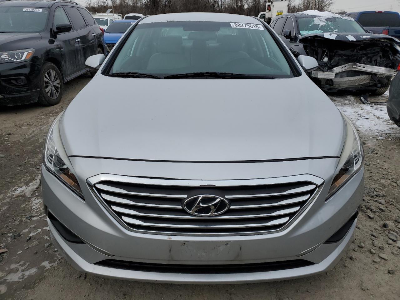 2017 Hyundai Sonata - Image 5