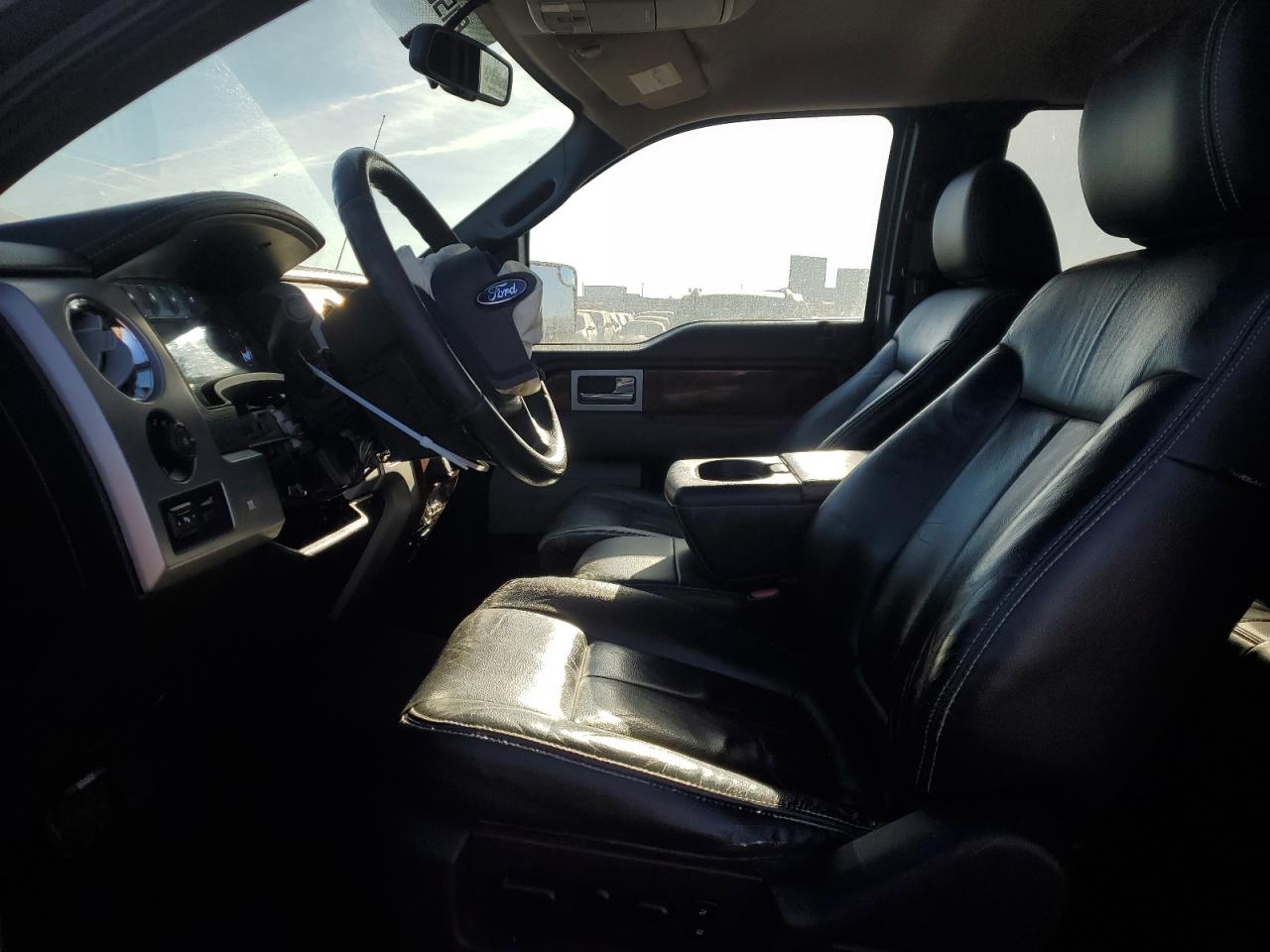2010 Ford F-150 - Image 7