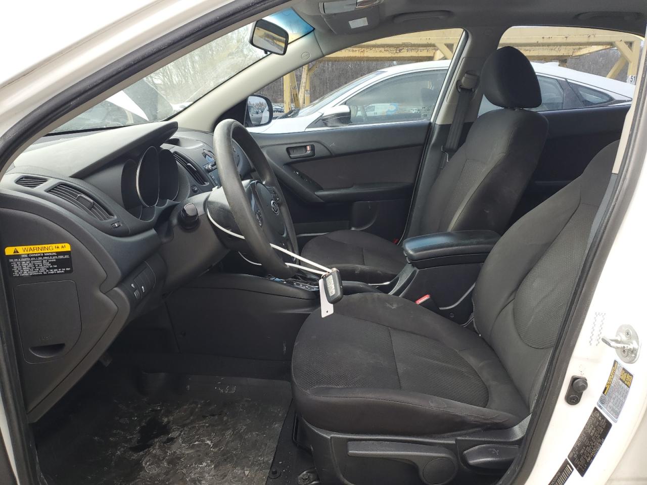 2012 Kia Forte - Image 7