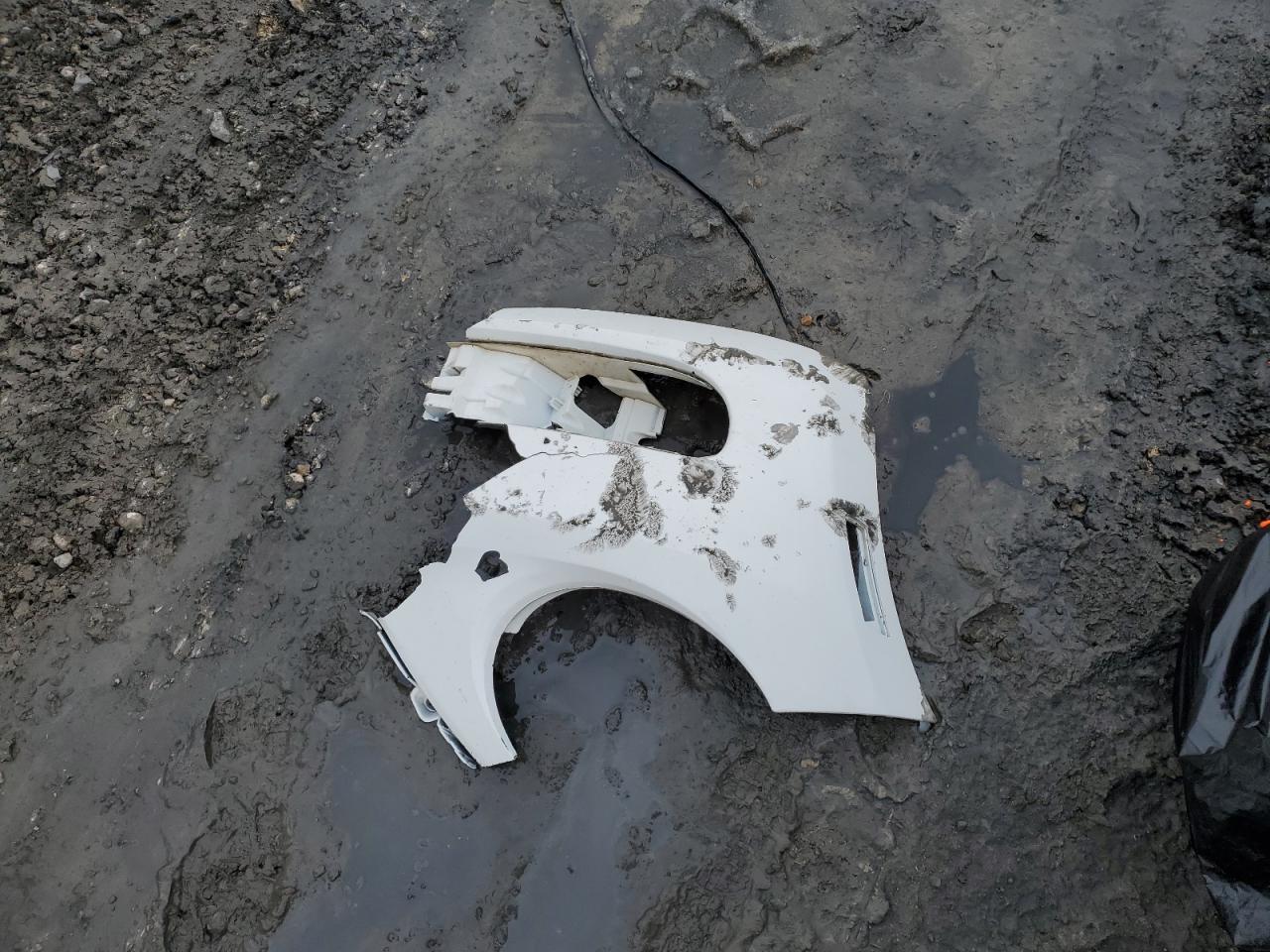 2014 Volkswagen Beetle - Image 12