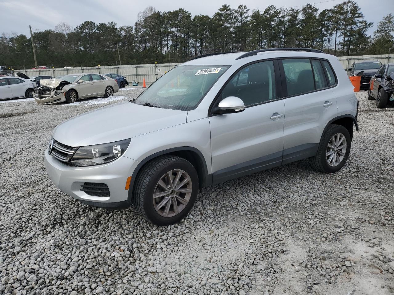 2017 Volkswagen Tiguan - Image 1