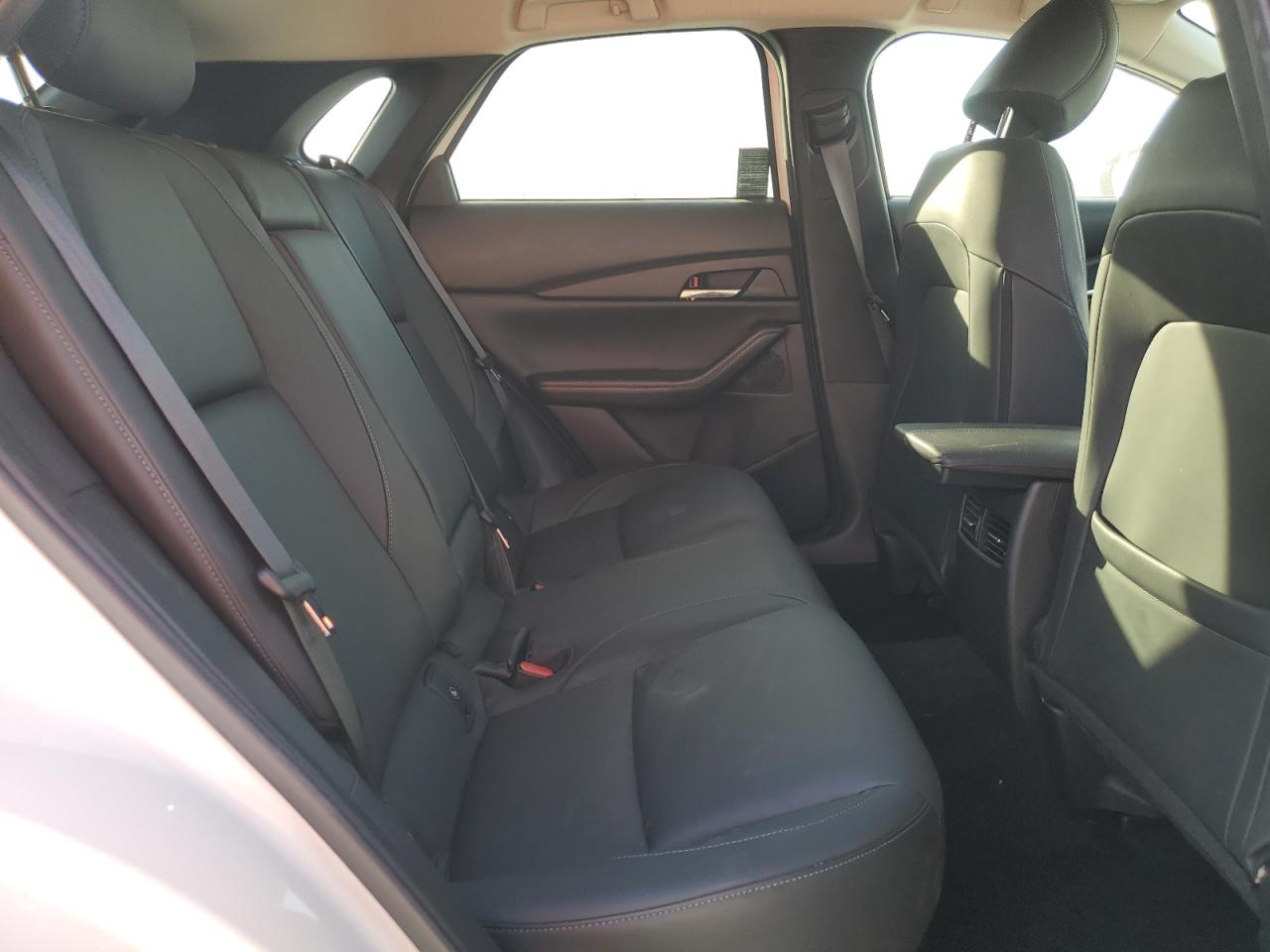 2023 Mazda CX-30 - Image 11