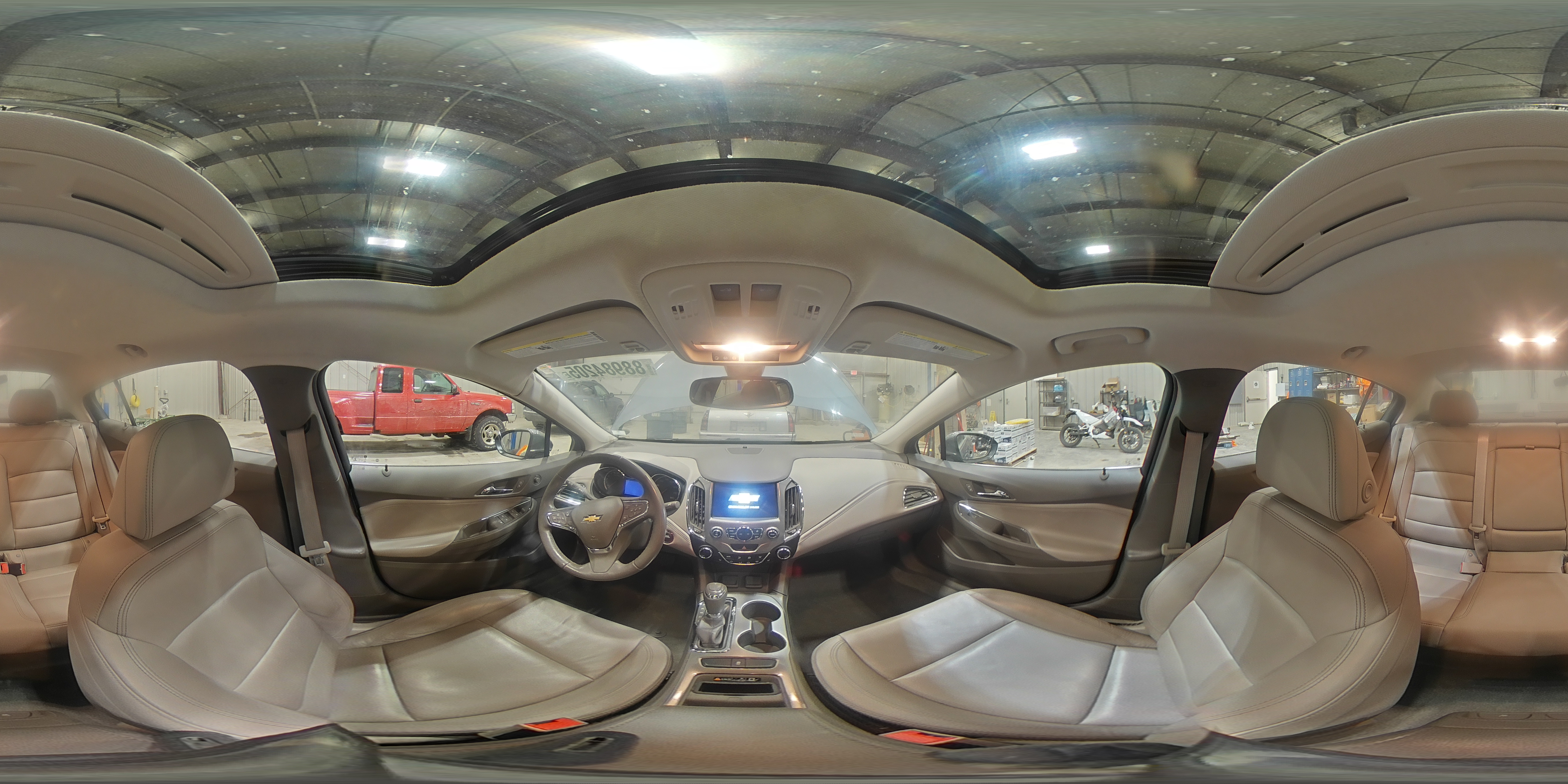2018 Chevrolet Cruze - Image 12