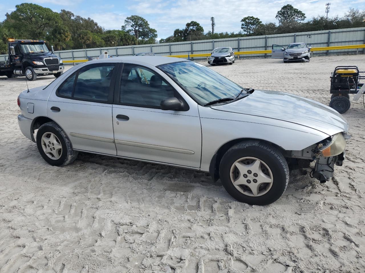2004 Chevrolet Cavalier - Image 4