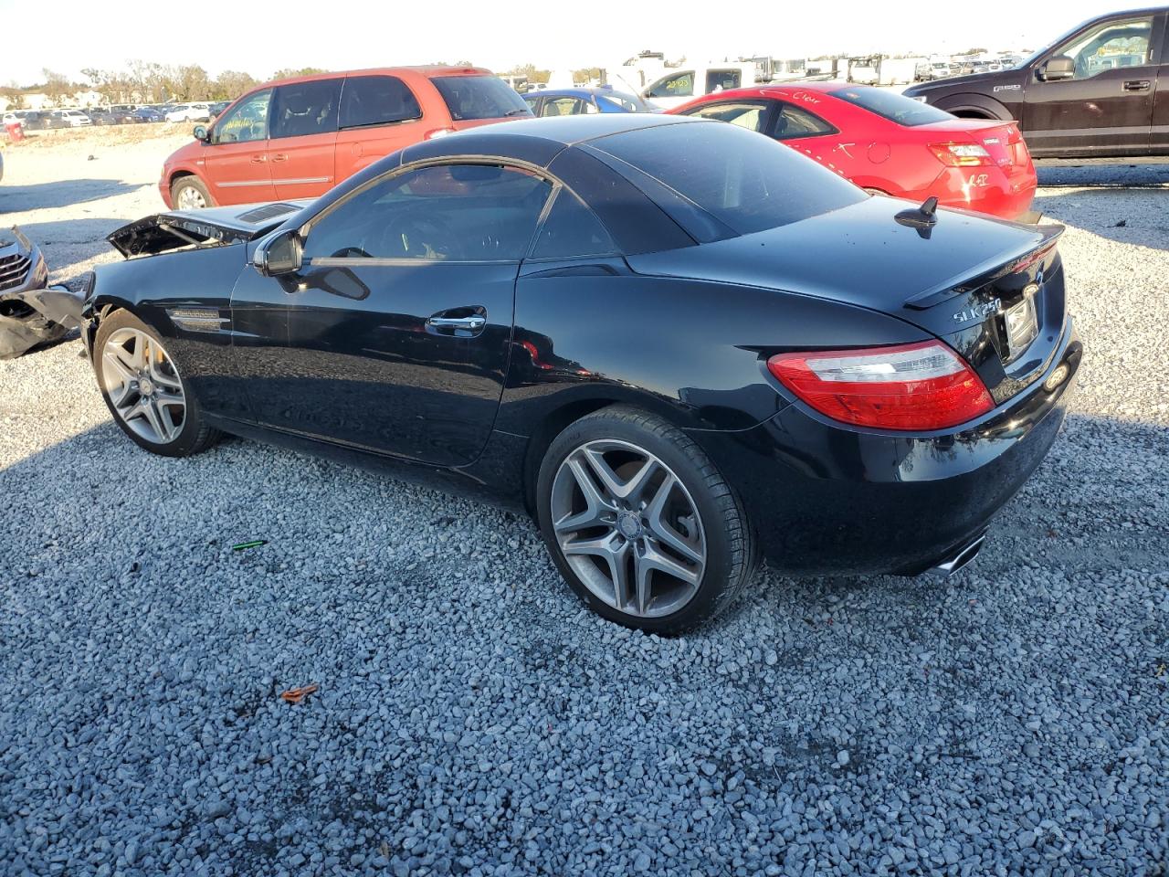 VIN WDDPK4HA7FF106857 2015 MERCEDES-BENZ SLK-CLASS no.2