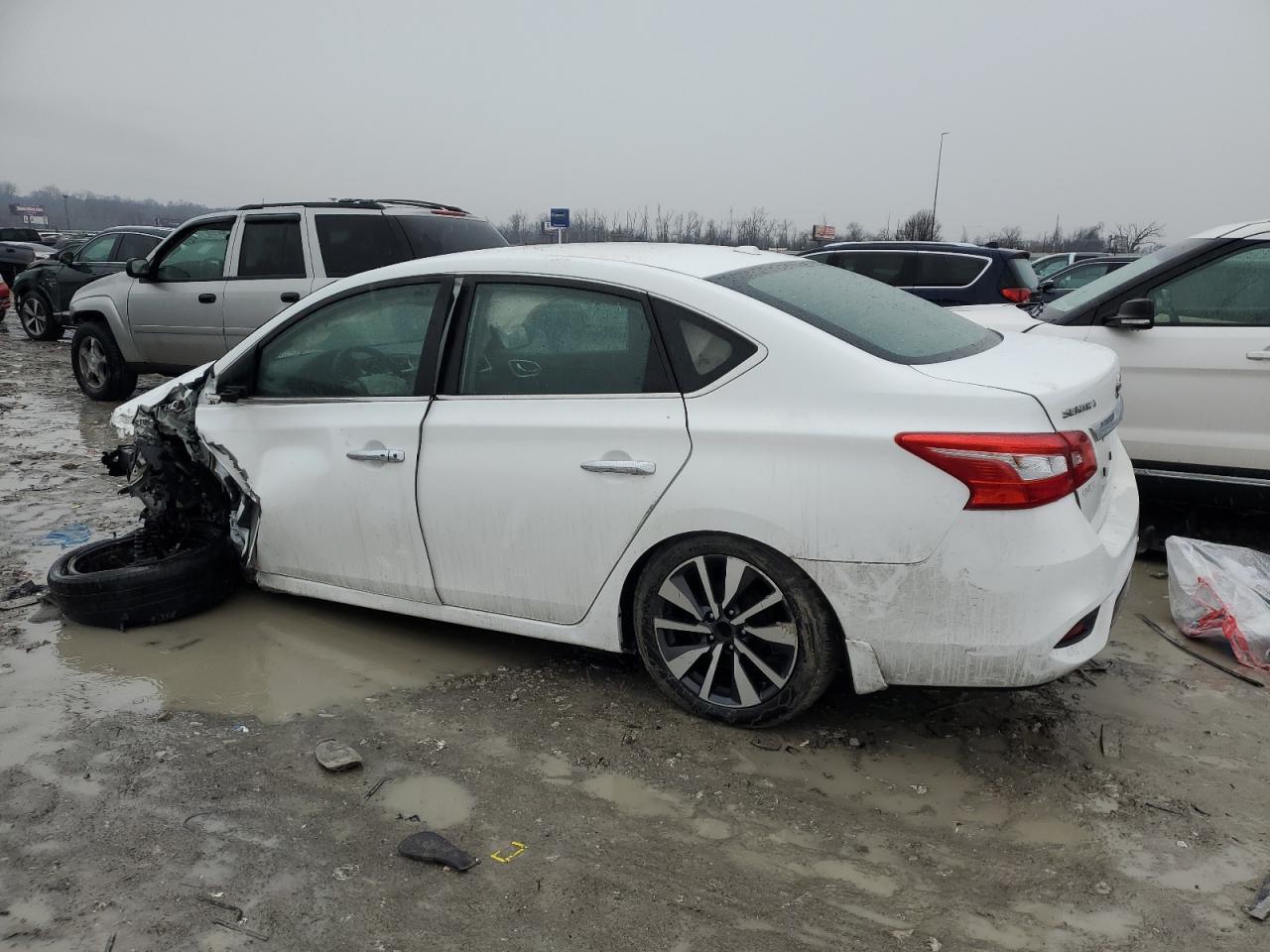 2019 Nissan Sentra - Image 2