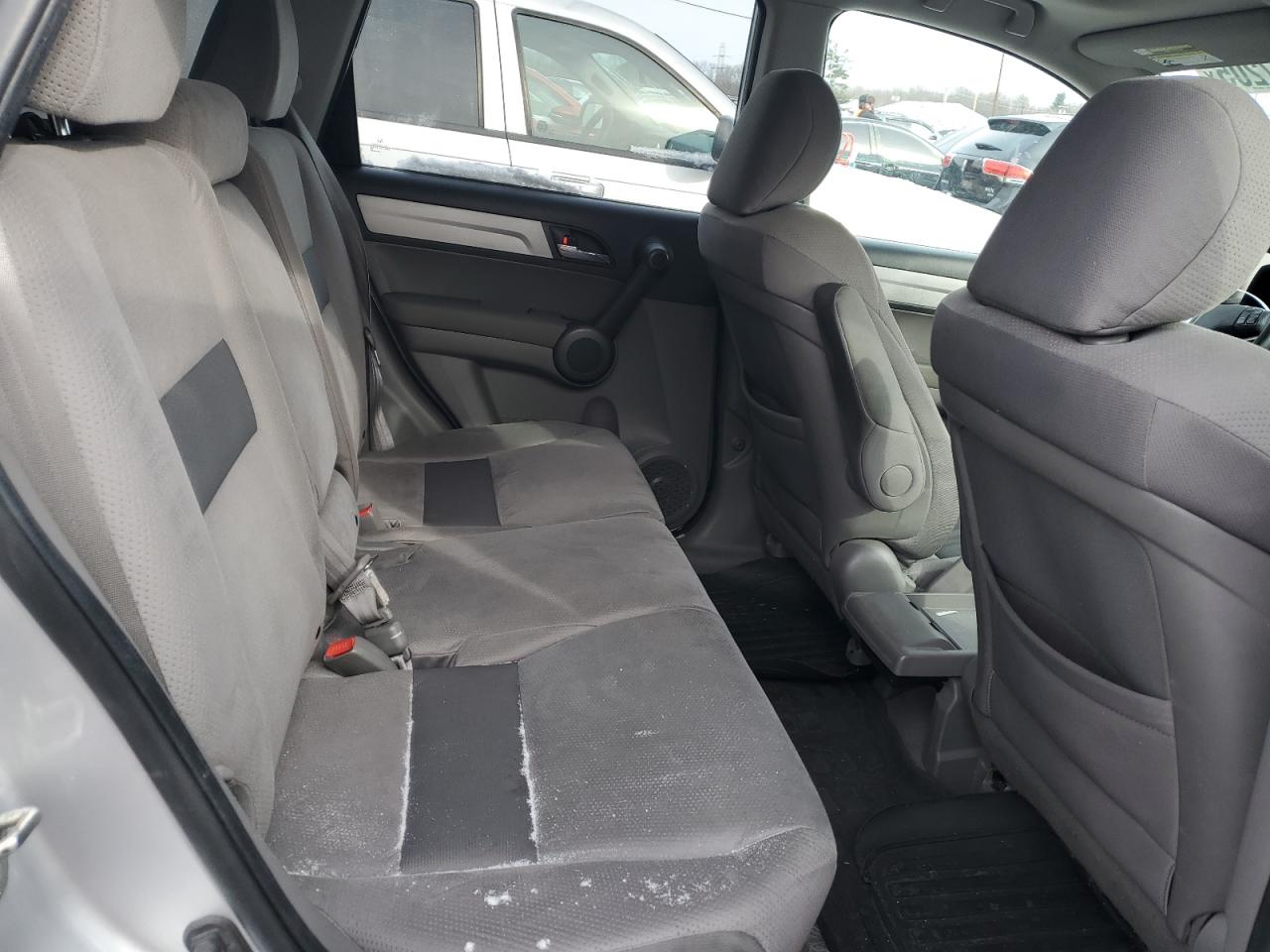 2011 Honda CR-V - Image 10