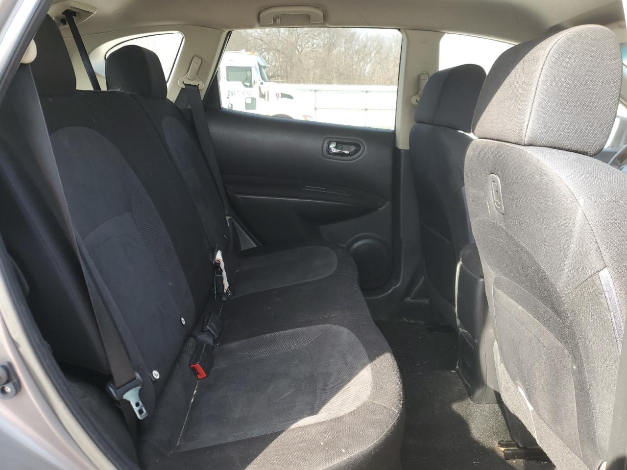 2015 Nissan Rogue - Image 11