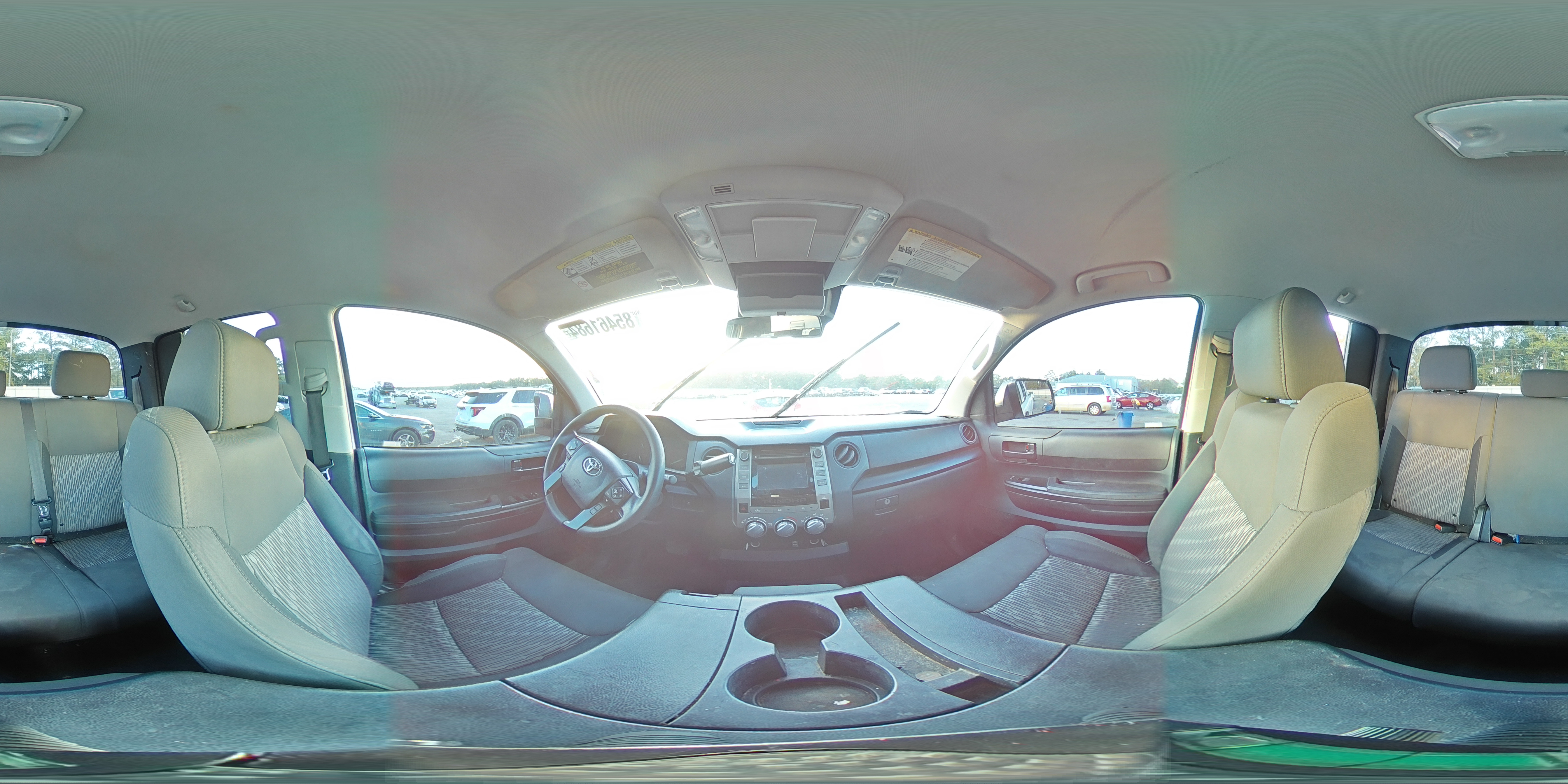 2018 Toyota Tundra - Image 14