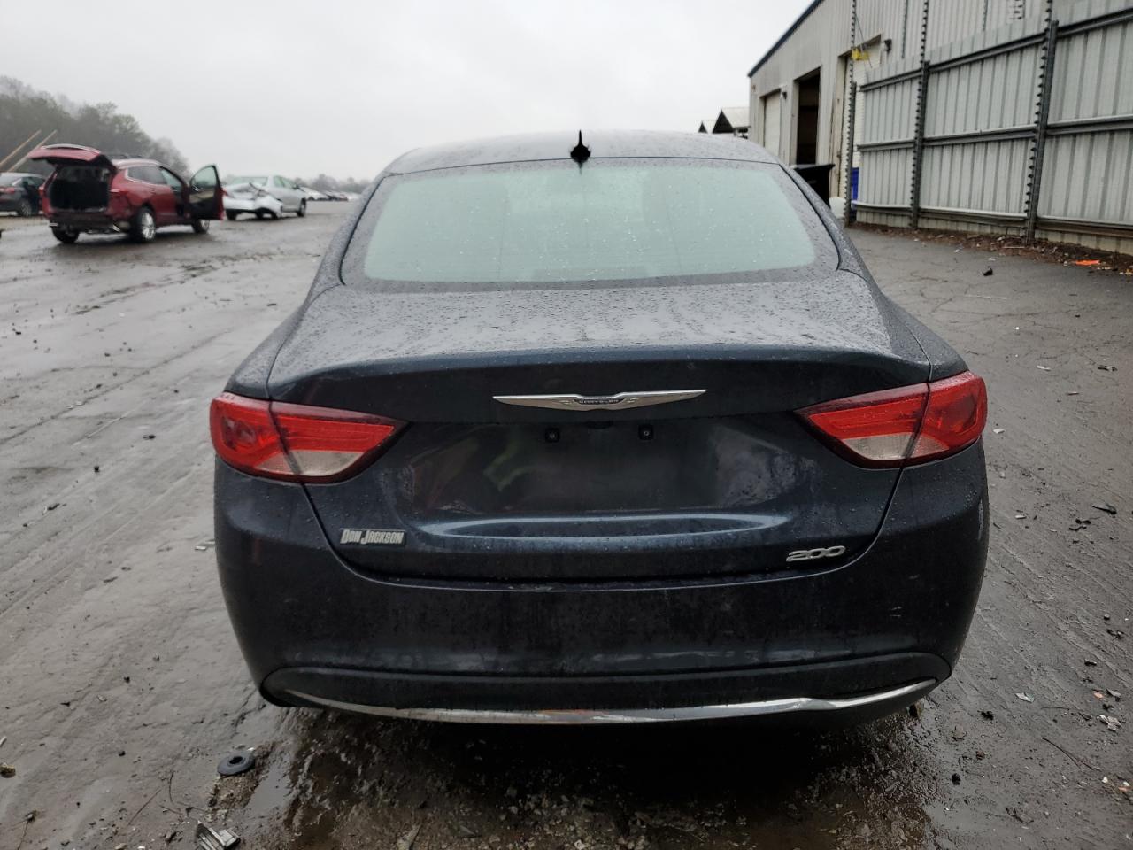 2017 Chrysler 200 - Image 6