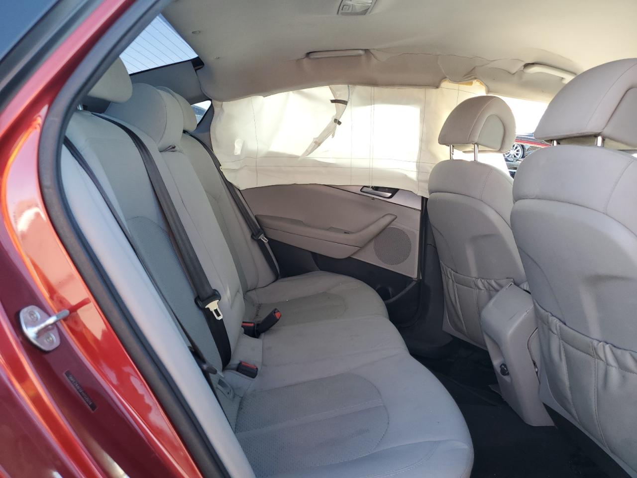 2015 Hyundai Sonata - Image 10