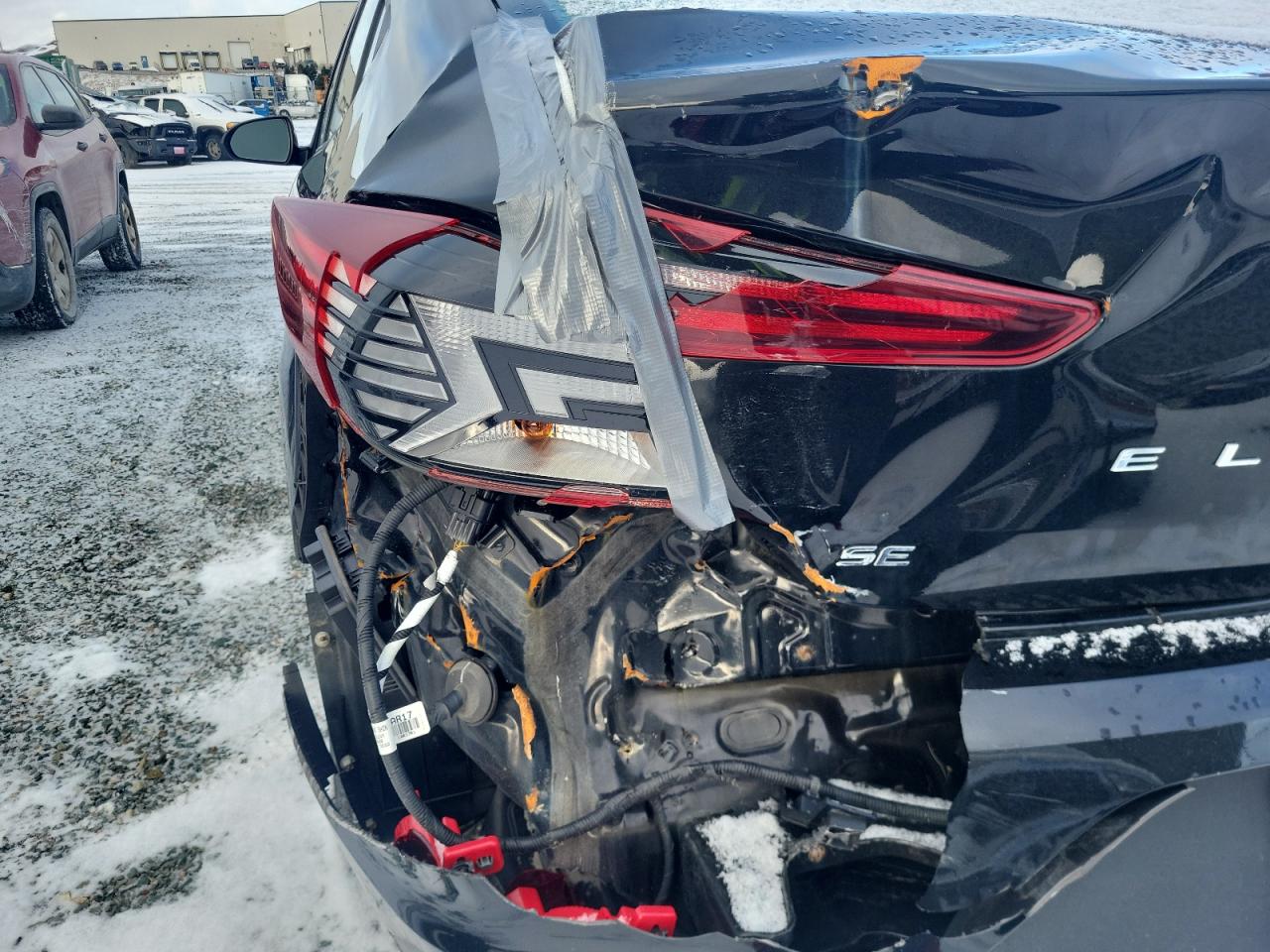 2019 Hyundai Elantra - Image 6