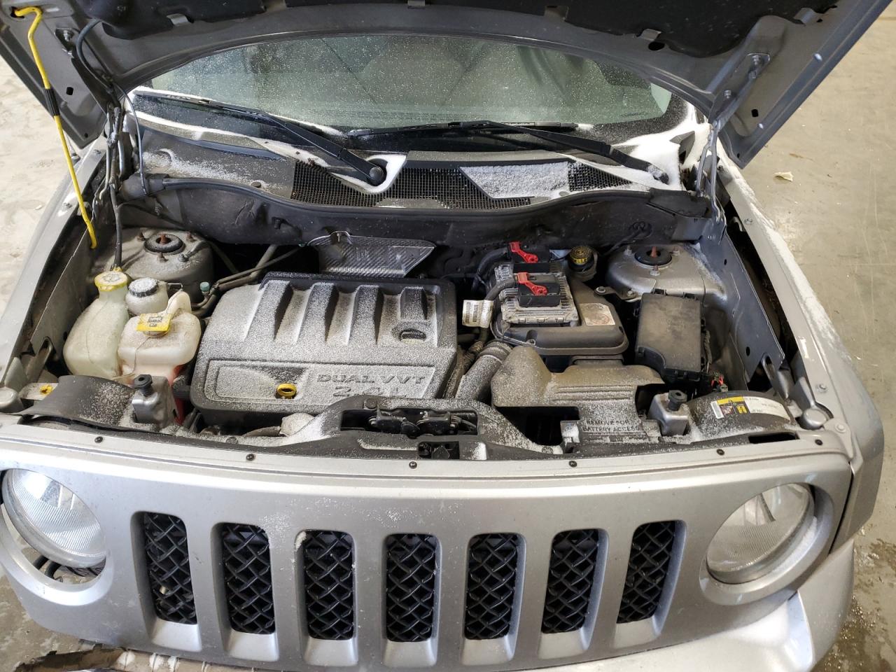 2016 Jeep Liberty (Patriot) - Image 11