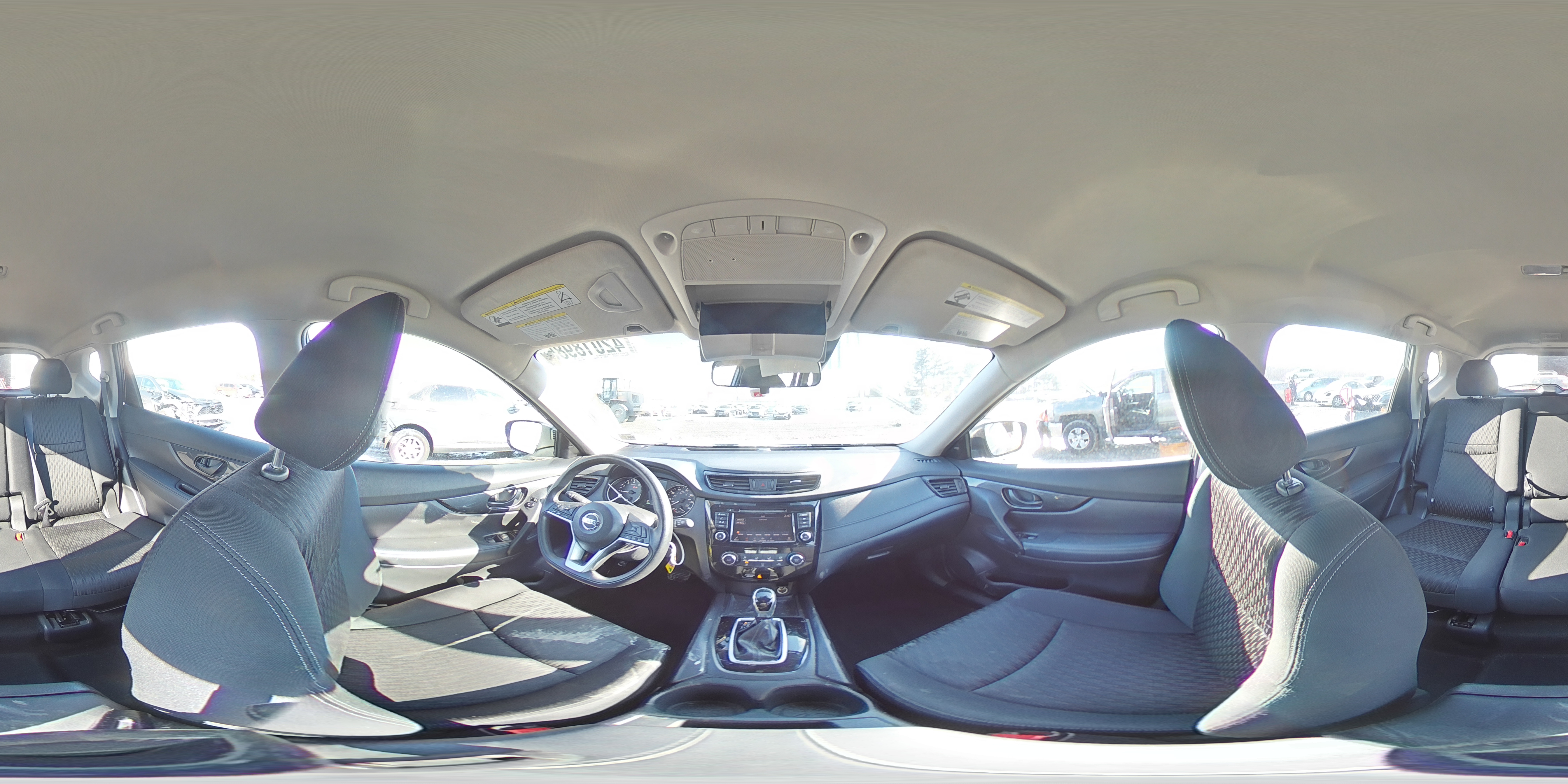 2020 Nissan Rogue - Image 14
