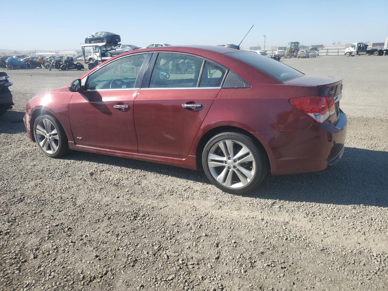 VIN 1G1PG5SB0G7122079 2016 CHEVROLET CRUZE no.2