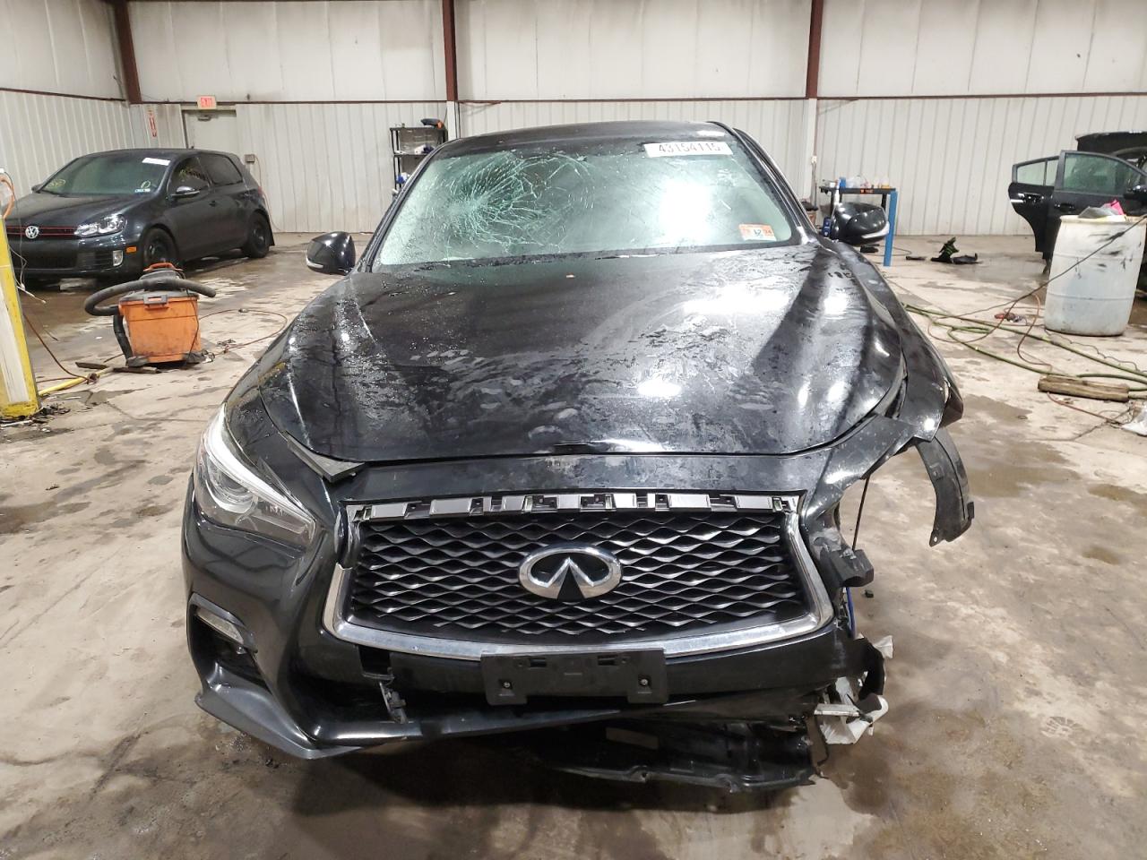 2018 Infiniti Q50 - Image 5