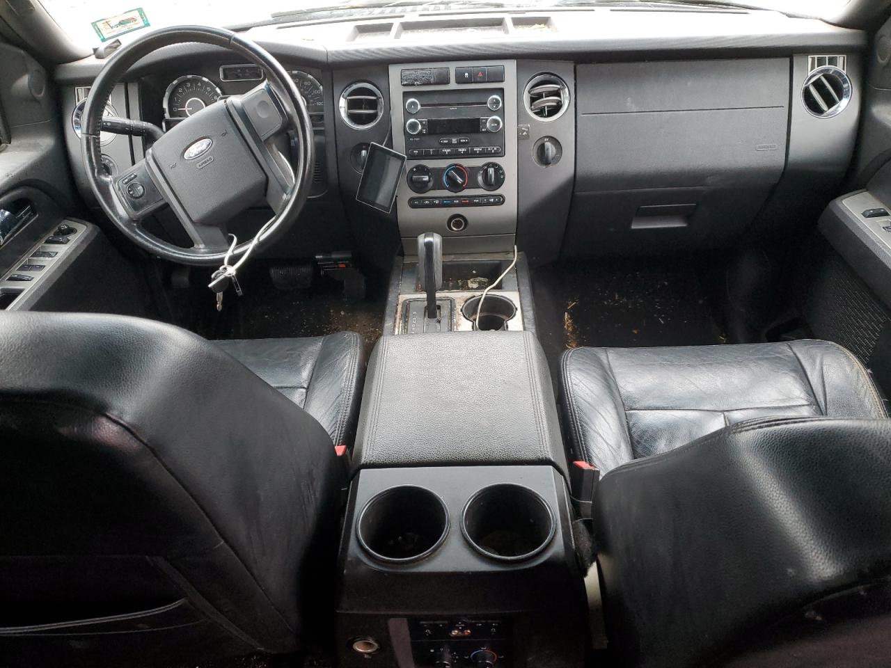 2009 Ford Expedition - Image 8