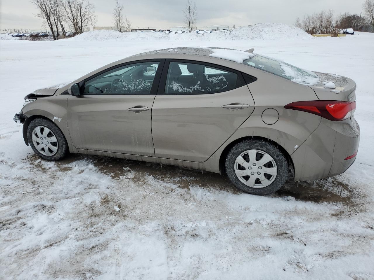 2015 Hyundai Elantra - Image 2