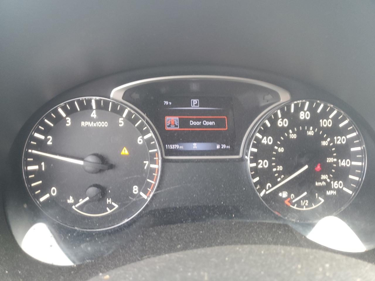 2018 Nissan Altima - Image 9