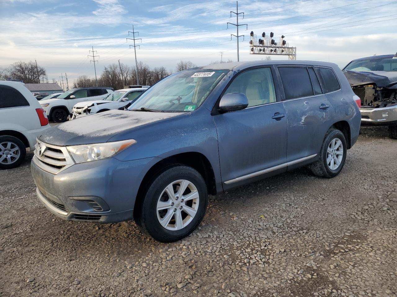 2013 Toyota Highlander - Image 1