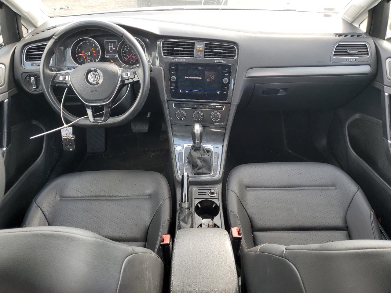 2018 Volkswagen Golf - Image 8