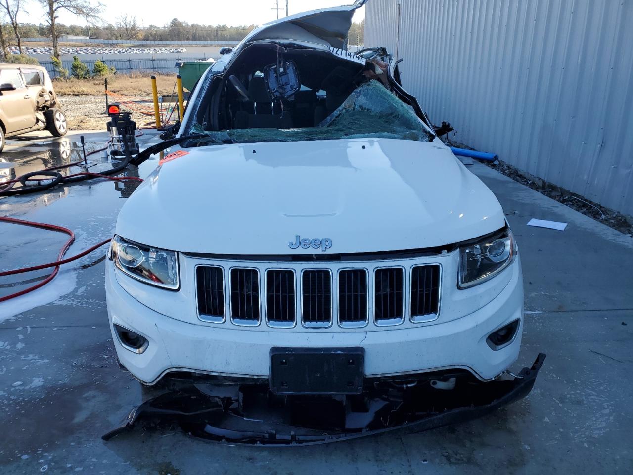 2015 Jeep Grand Cherokee - Image 5