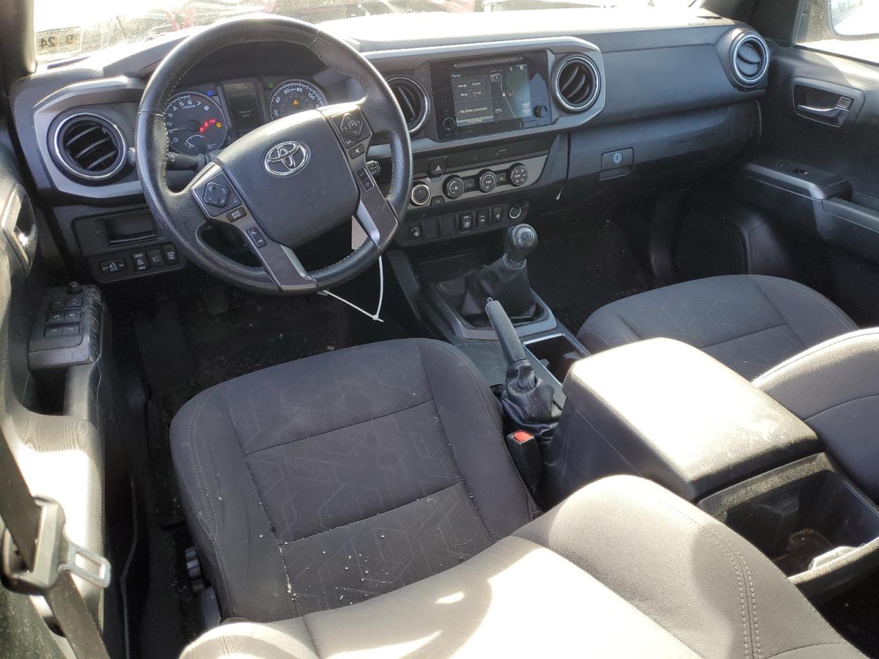 2019 Toyota Tacoma - Image 8