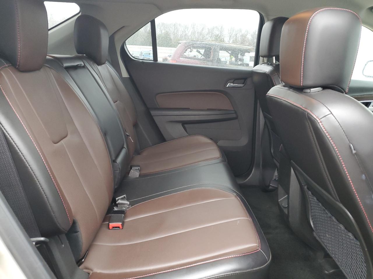2015 Chevrolet Equinox - Image 11