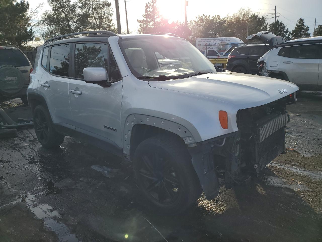2016 Jeep Renegade - Image 4