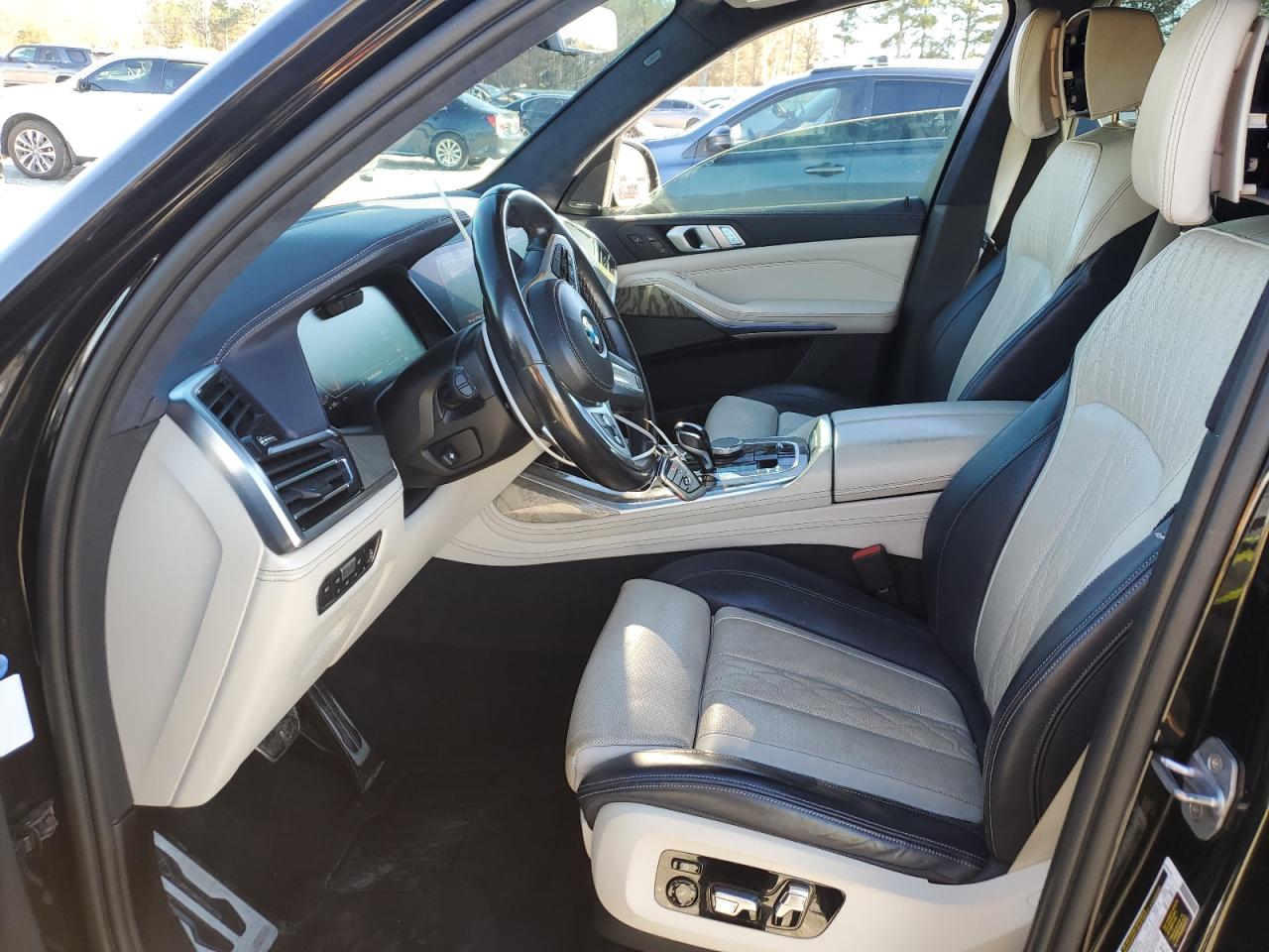 2019 BMW X7 - Image 7