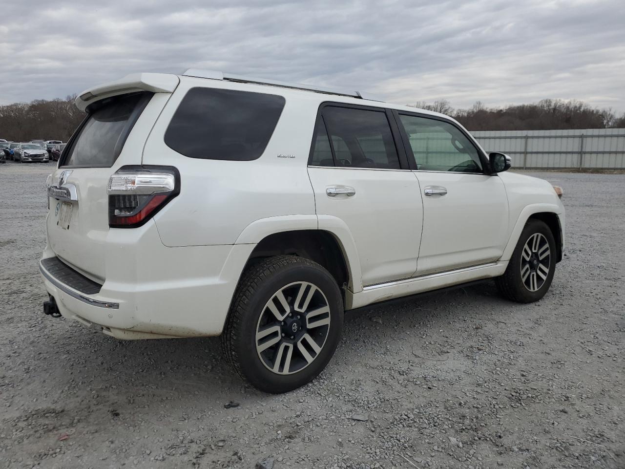 2014 Toyota 4Runner - Image 3