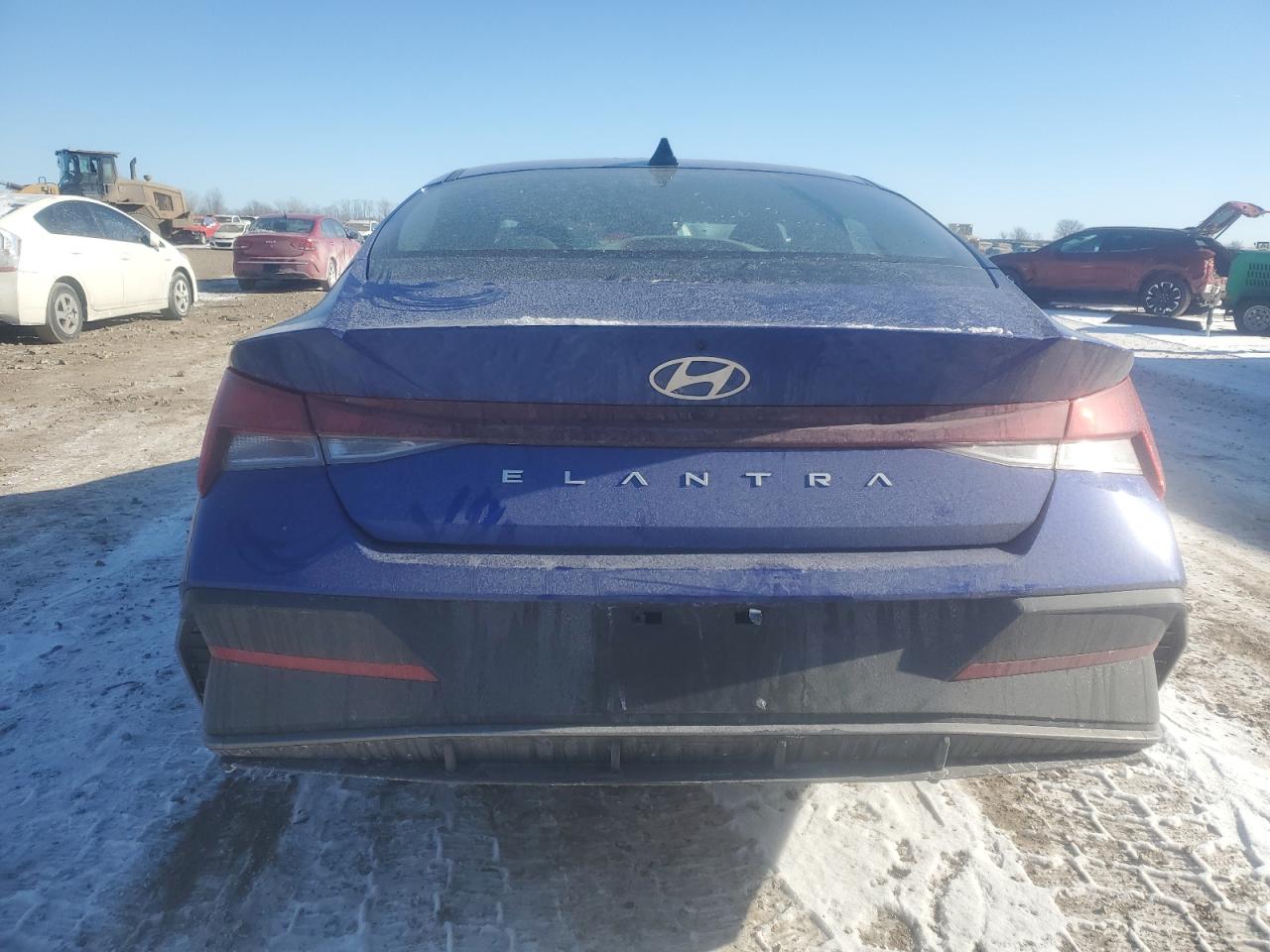 2024 Hyundai Elantra - Image 6