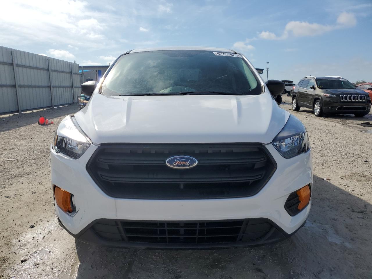 2019 Ford Escape - Image 5