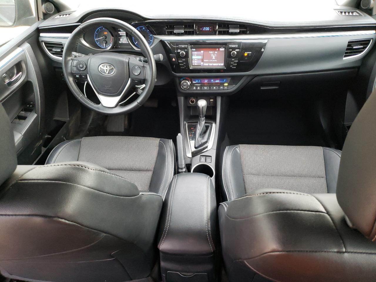 2015 Toyota Corolla - Image 8