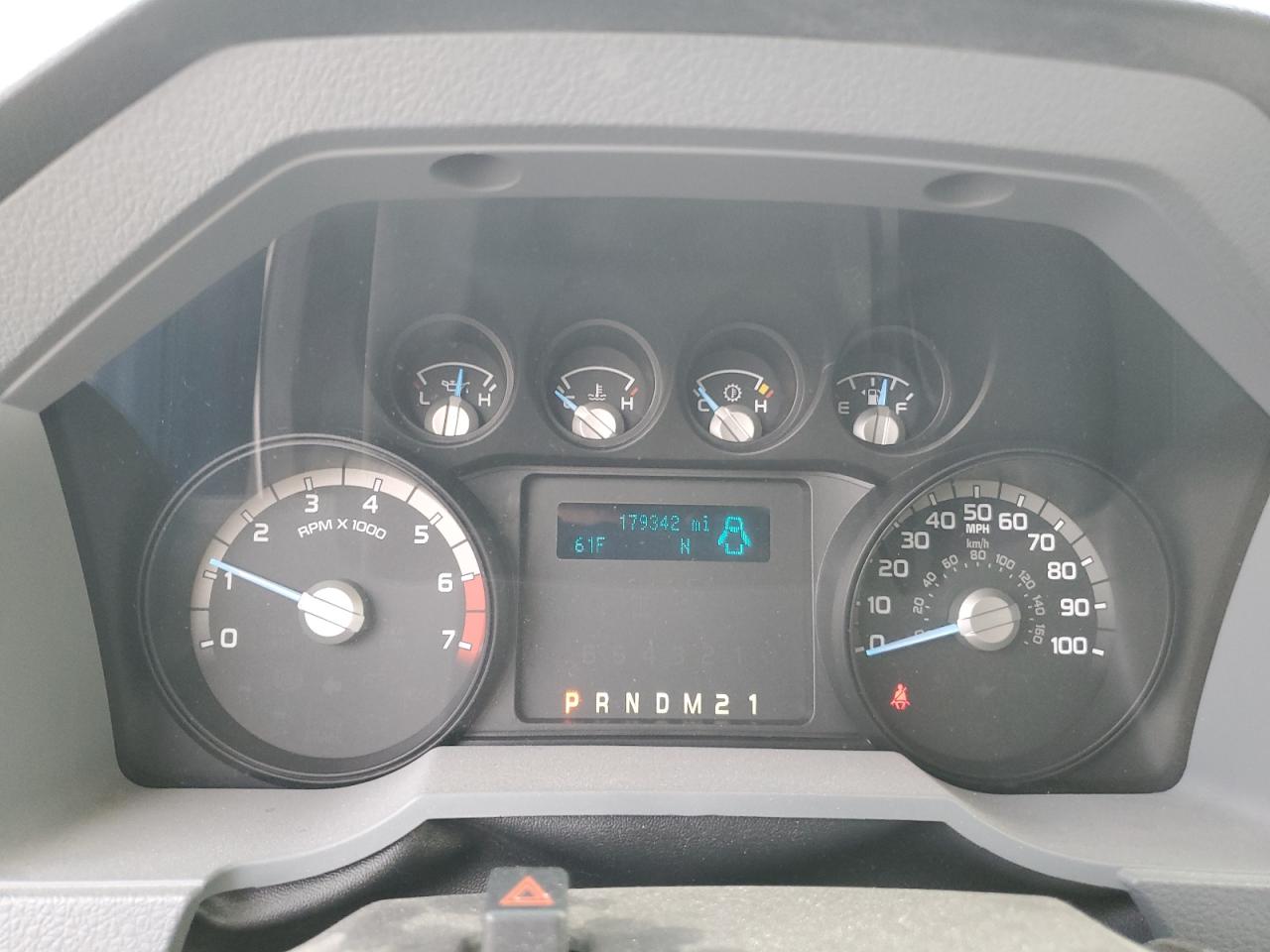 2015 Ford F250 - Image 9