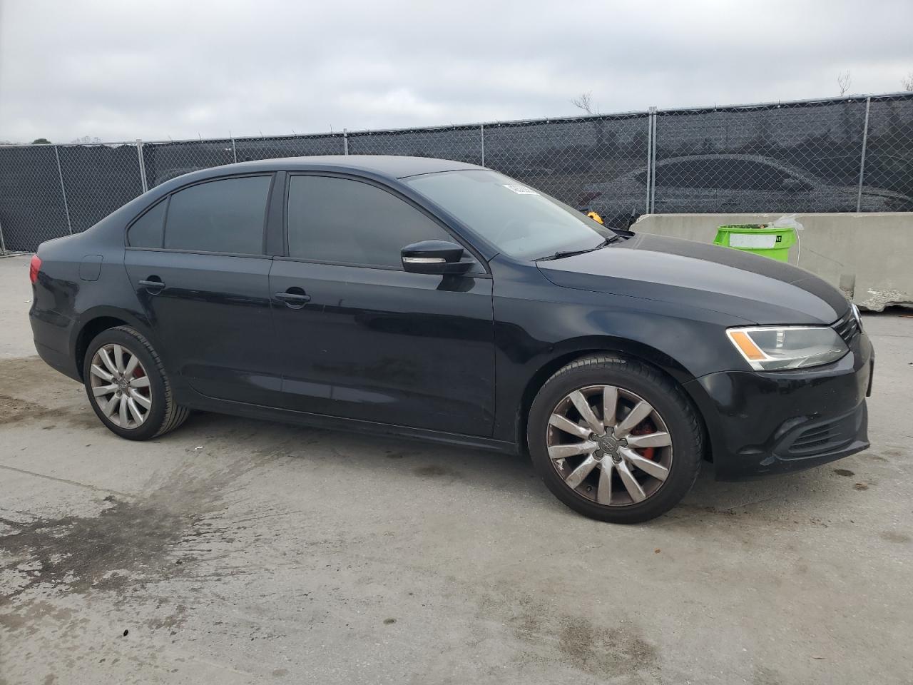 2014 Volkswagen Jetta - Image 1