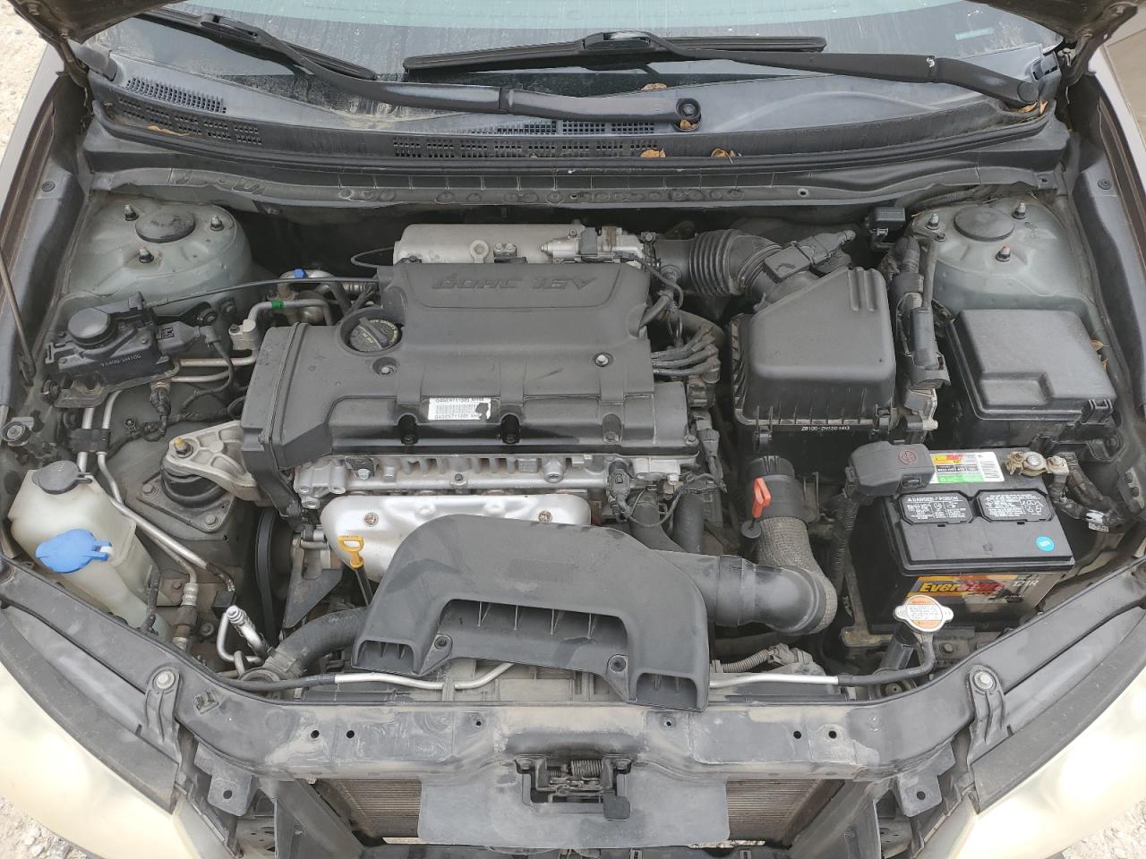 2010 Hyundai Elantra - Image 11