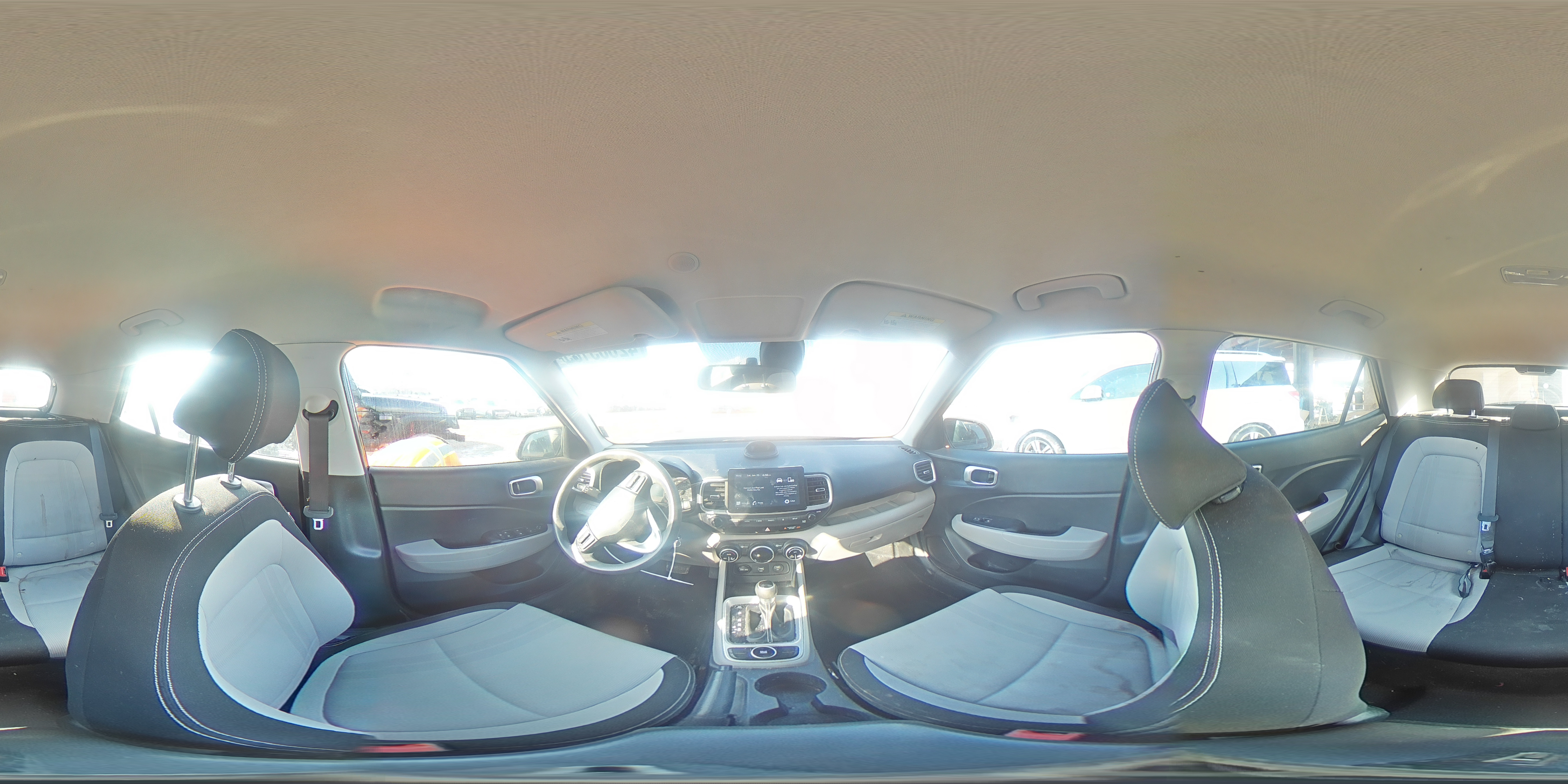 2020 Hyundai Venue - Image 13