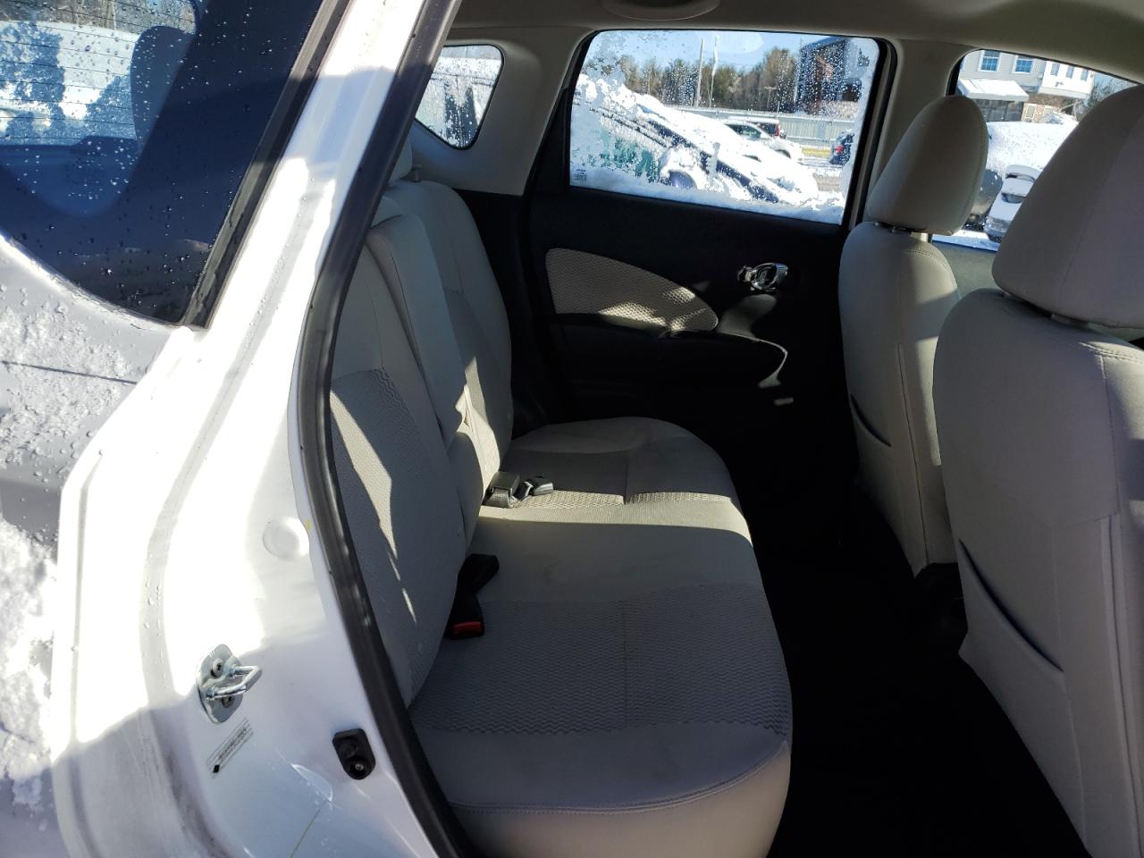 2014 Nissan Versa - Image 10