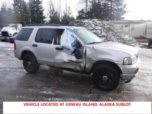 2004 Ford Explorer Xlt