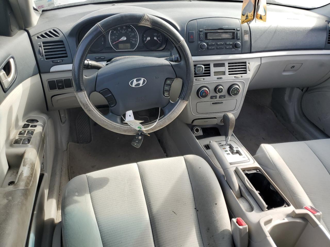 2008 Hyundai Sonata - Image 8