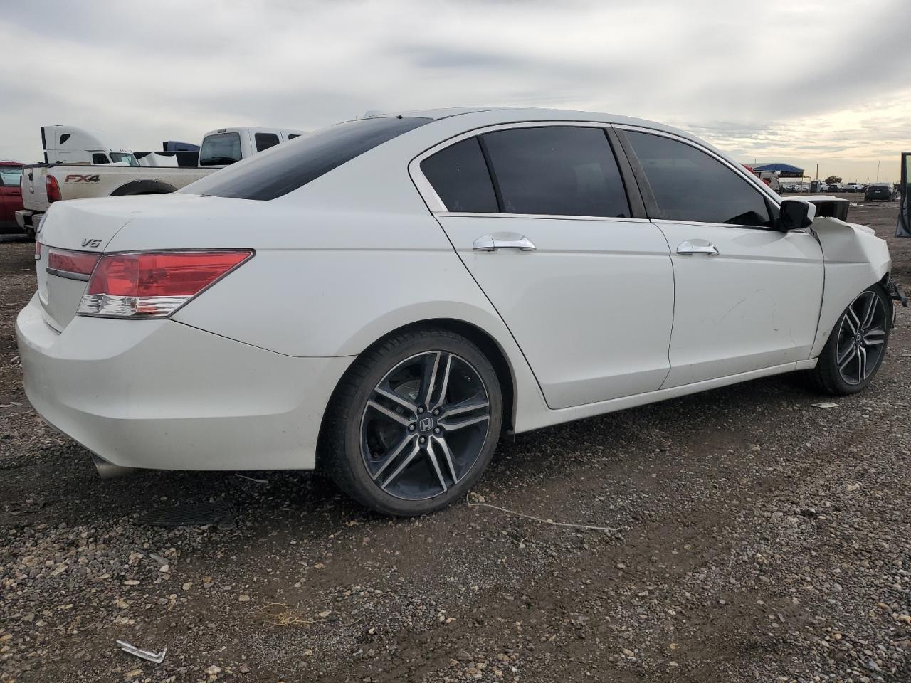 2011 Honda Accord - Image 3