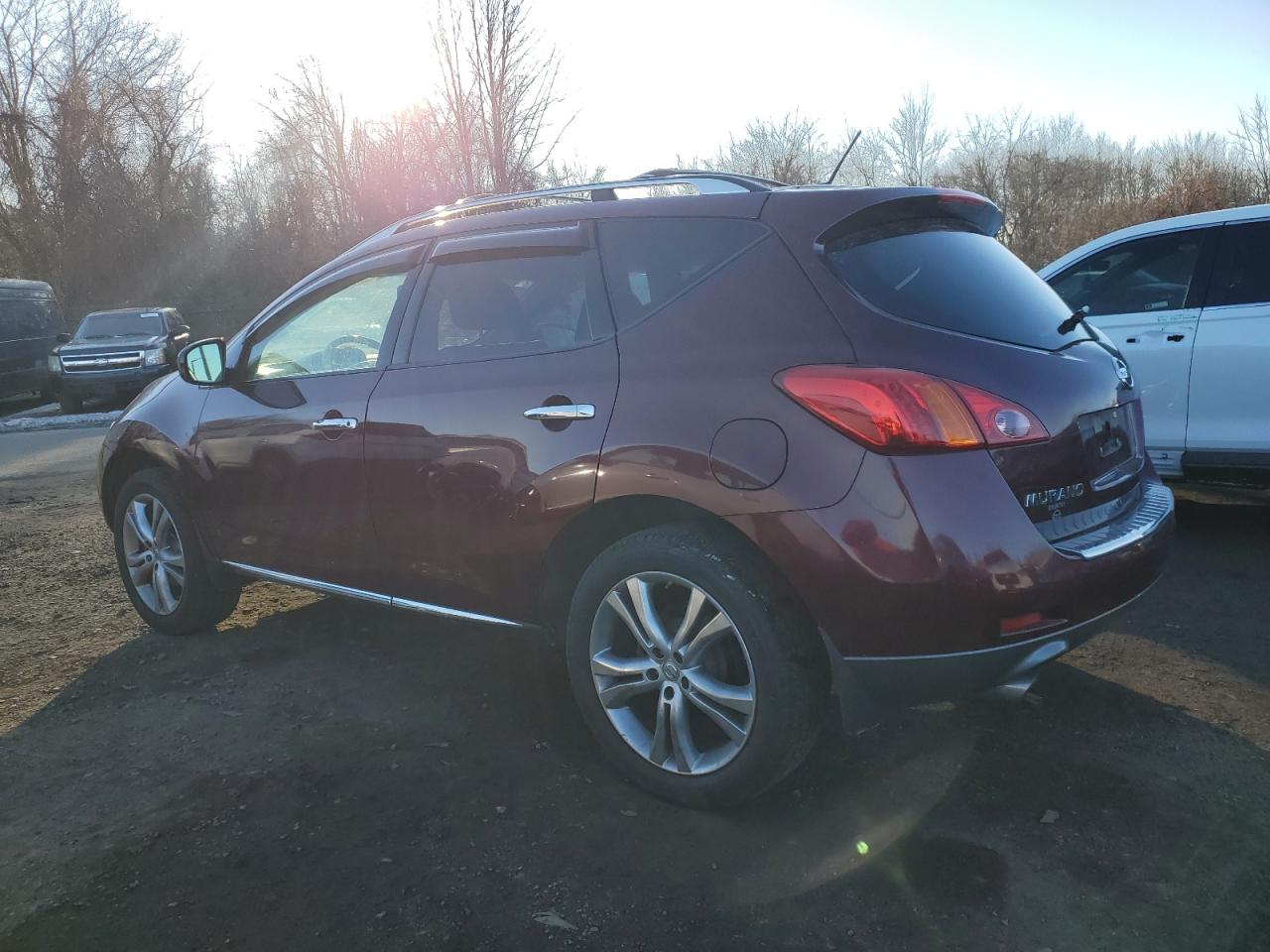 2010 Nissan Murano - Image 2
