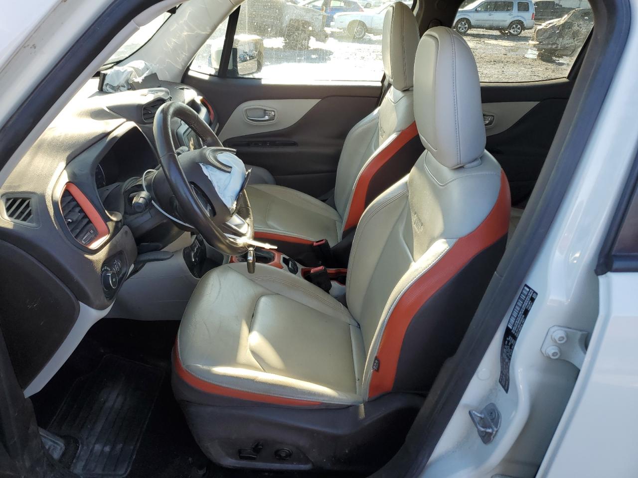 2015 Jeep Renegade - Image 7