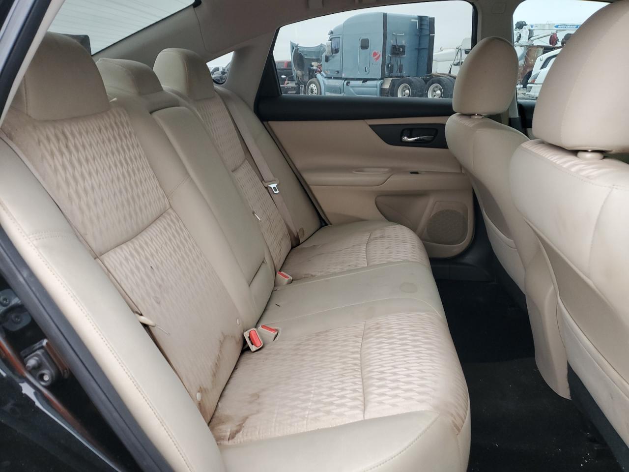 2016 Nissan Altima - Image 11