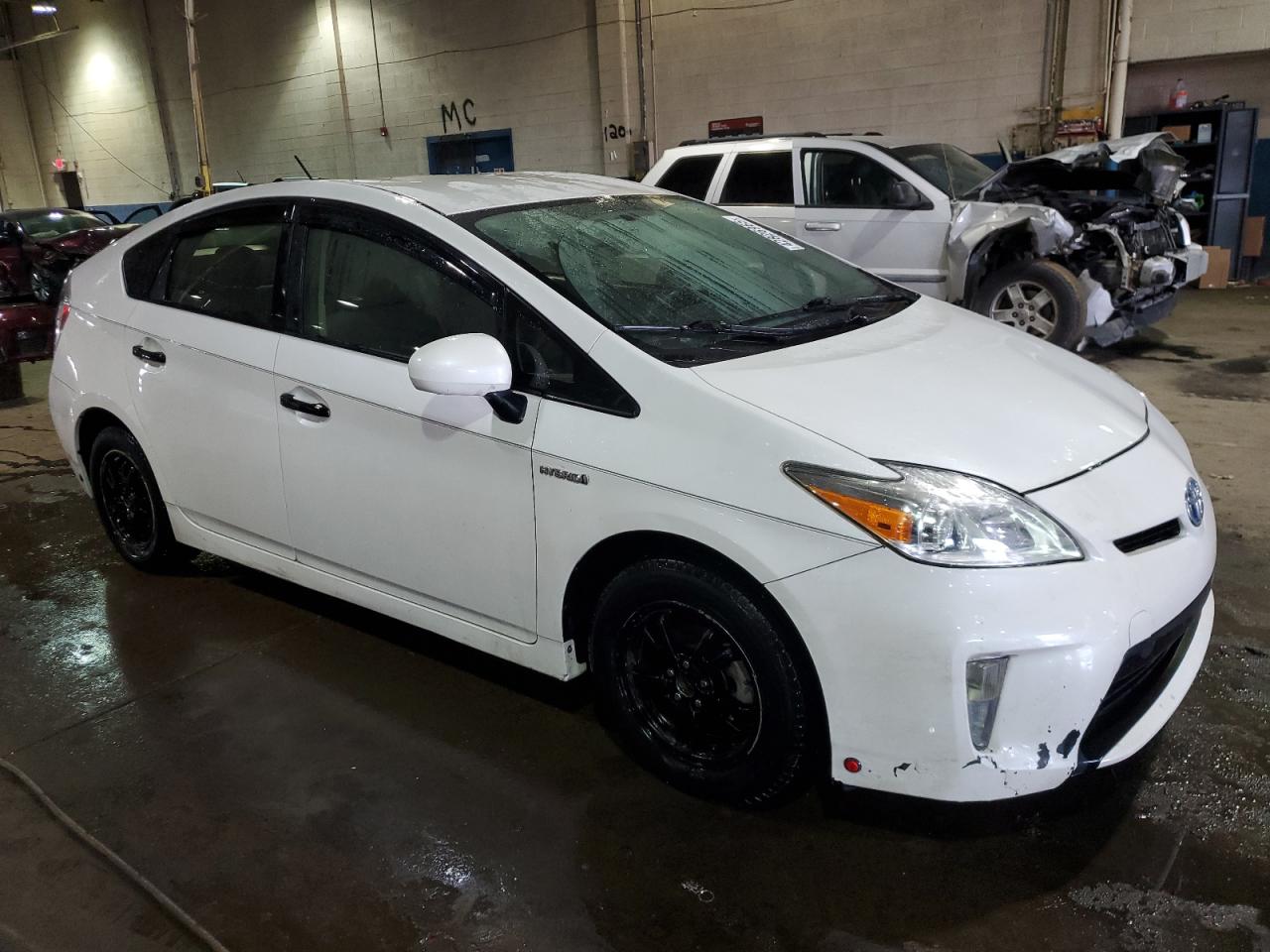 2014 Toyota Prius - Image 4