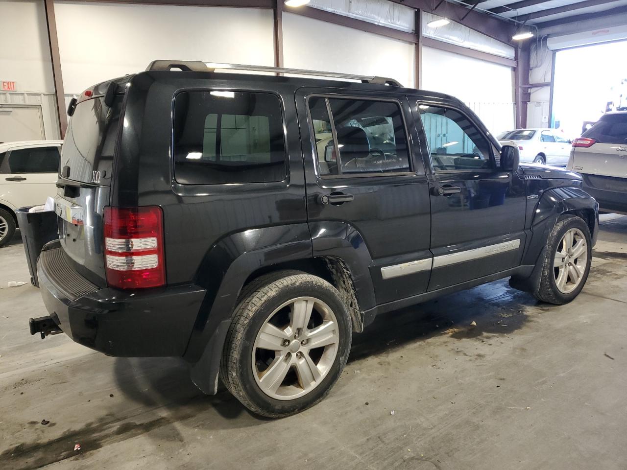 2012 Jeep Liberty (North America) - Image 3