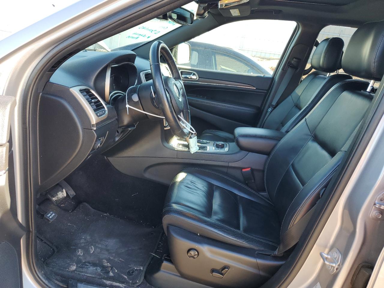 2017 Jeep Grand Cherokee - Image 7