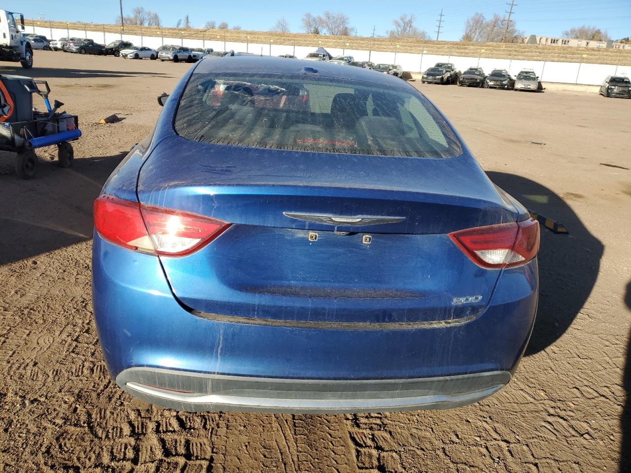 VIN 1C3CCCAB2FN674379 2015 CHRYSLER 200 no.6